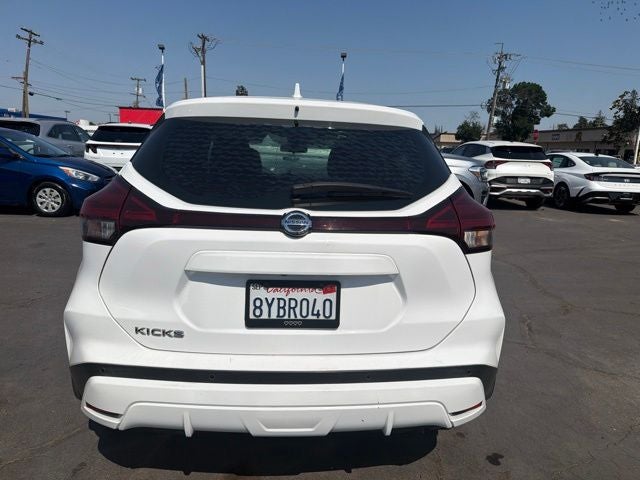 2021 Nissan Kicks S