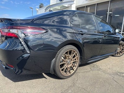 2023 Toyota Camry Hybrid SE