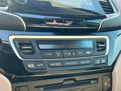 2019 Honda Pilot Touring 8 Passenger