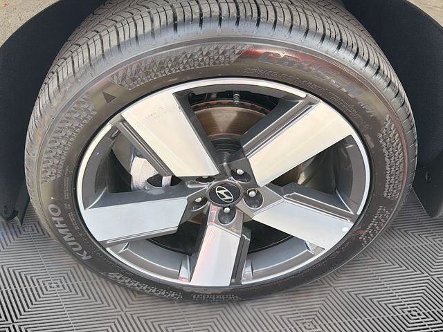 2025 Hyundai Santa Fe Hybrid Calligraphy