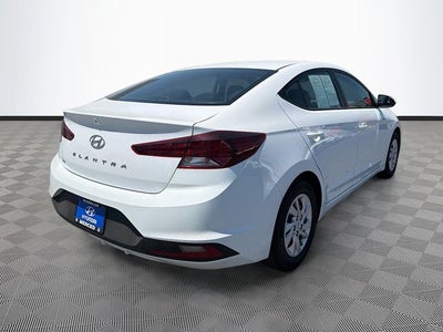 2020 Hyundai Elantra SE