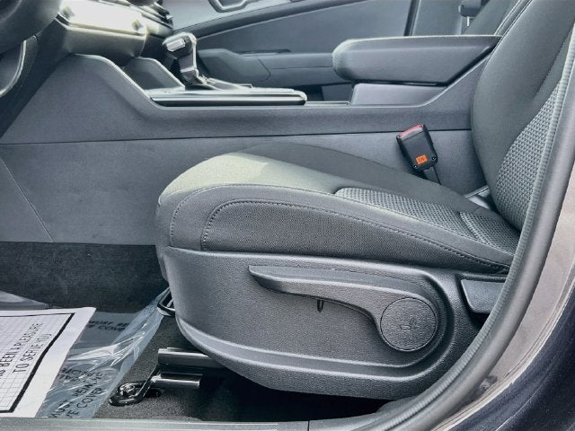 2027 Kia Sportage LX
