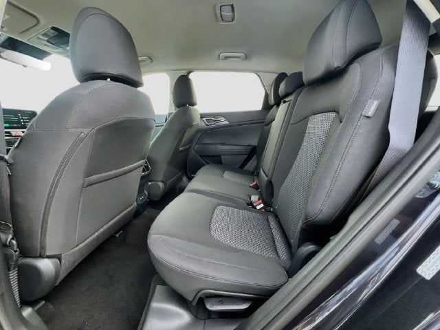 2027 Kia Sportage LX
