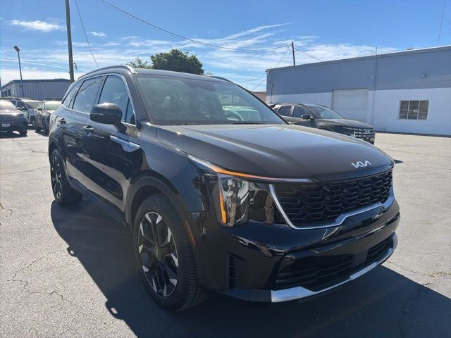 2025 Kia Sorento EX