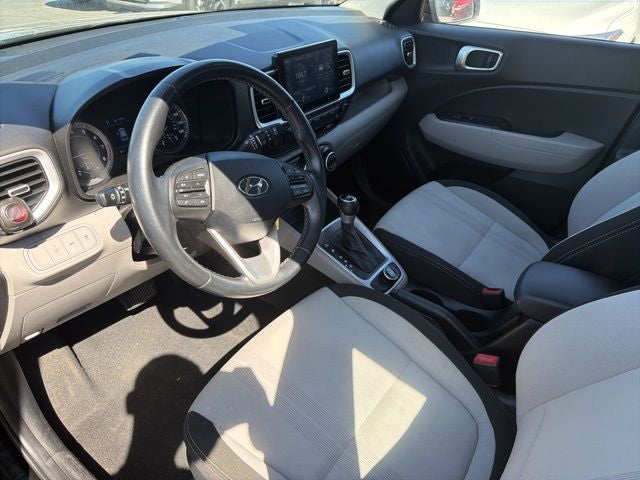 2021 Hyundai Venue SEL