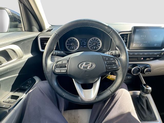 2022 Hyundai Venue SEL