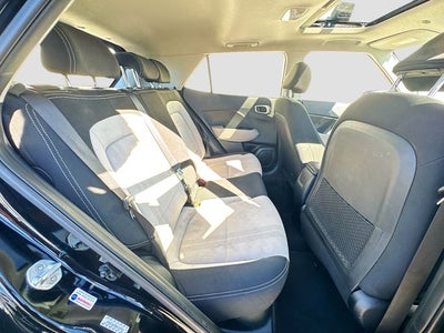 2022 Hyundai Venue SEL