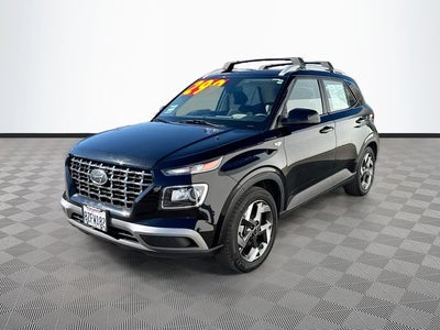 2022 Hyundai Venue SEL