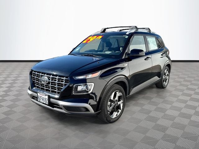 2022 Hyundai Venue SEL