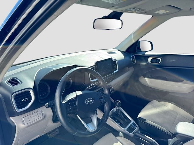 2022 Hyundai Venue SEL