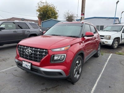 2022 Hyundai Venue SEL