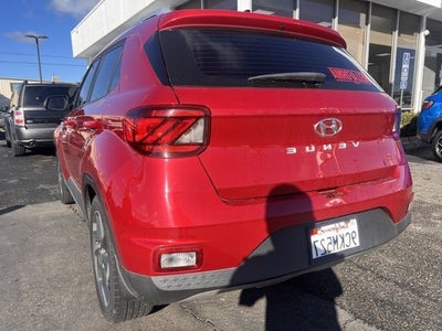 2022 Hyundai Venue SEL