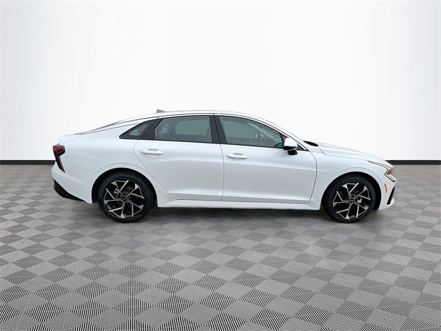 2026 Kia K5 EX