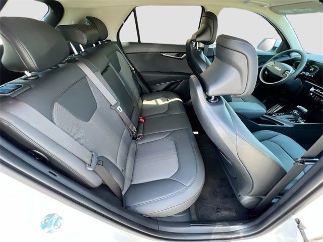 2024 Kia Niro EX Touring