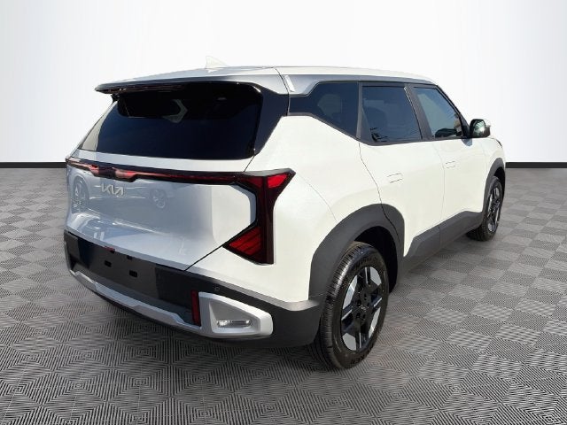 2027 Kia Seltos LX