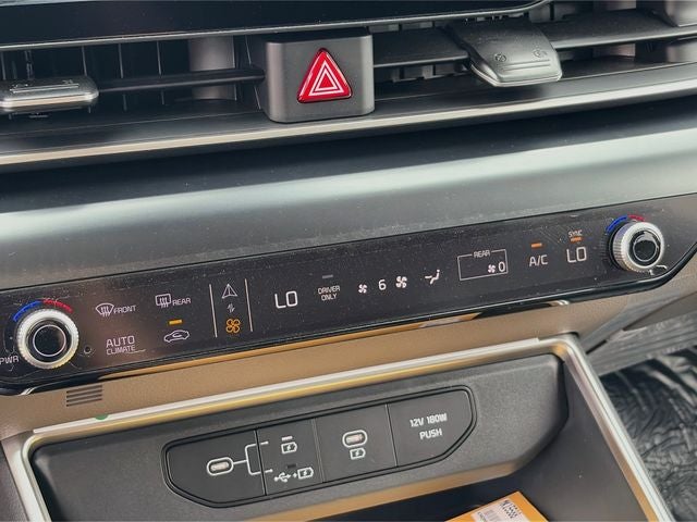2026 Kia Carnival Hybrid LXS