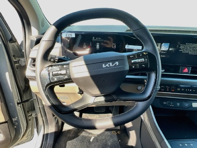 2027 Kia Carnival Hybrid LXS