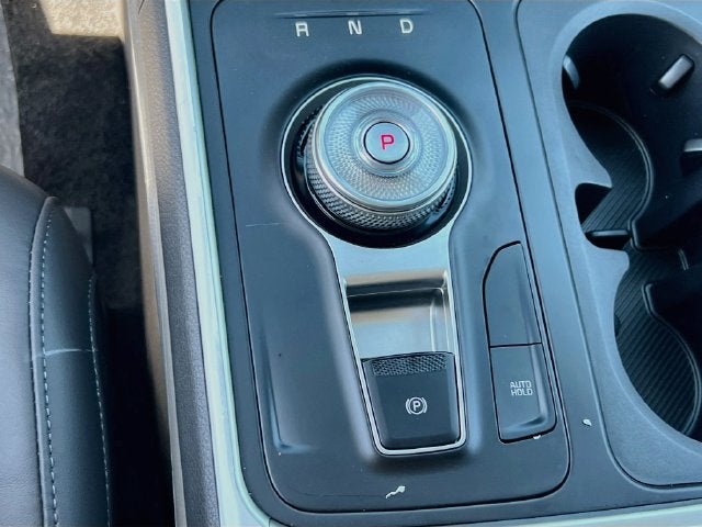 2027 Kia Carnival Hybrid LXS