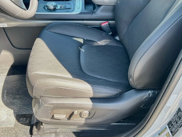 2027 Kia Carnival Hybrid LXS
