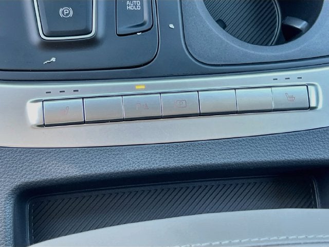 2027 Kia Carnival Hybrid LXS