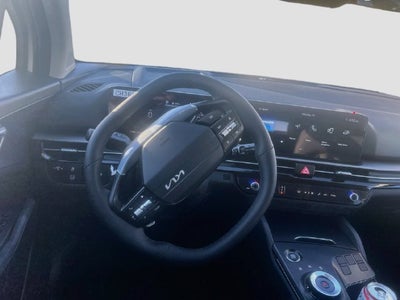 2027 Kia Sportage Hybrid LX