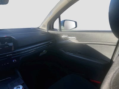 2027 Kia Sportage Hybrid LX