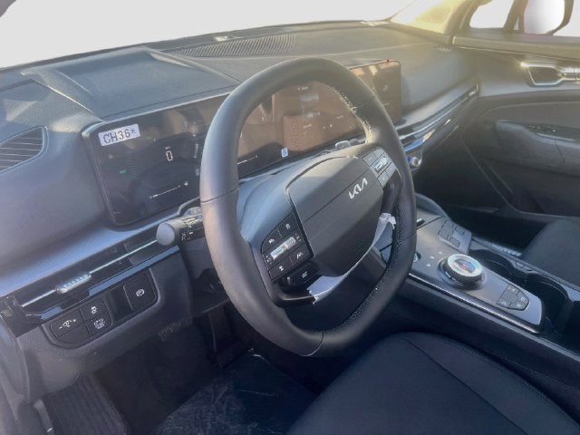 2027 Kia Sportage Hybrid LX