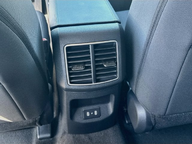 2027 Kia Sportage Hybrid LX