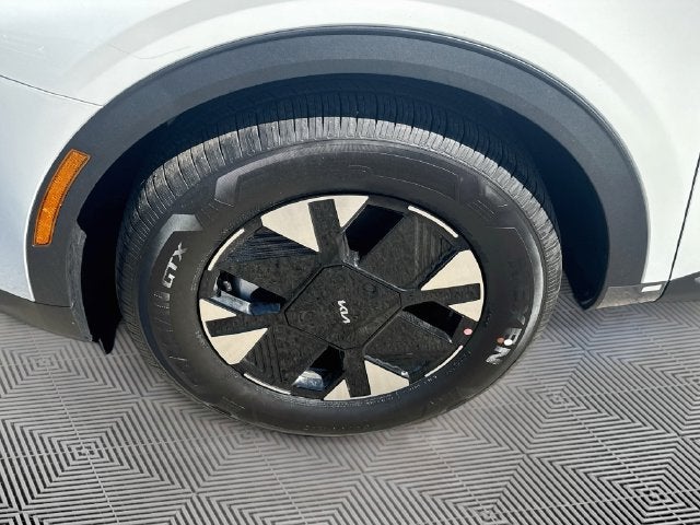 2027 Kia Sportage Hybrid LX
