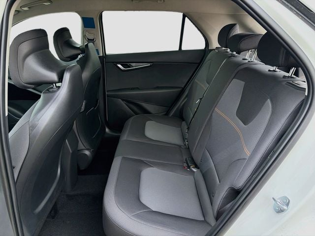 2027 Kia Sportage Hybrid LX