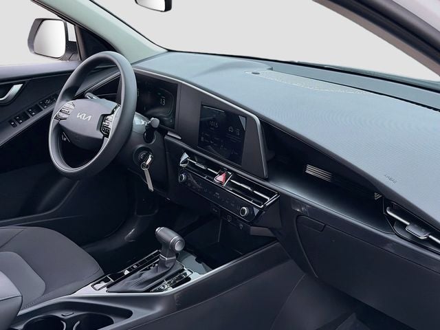 2027 Kia Sportage Hybrid LX