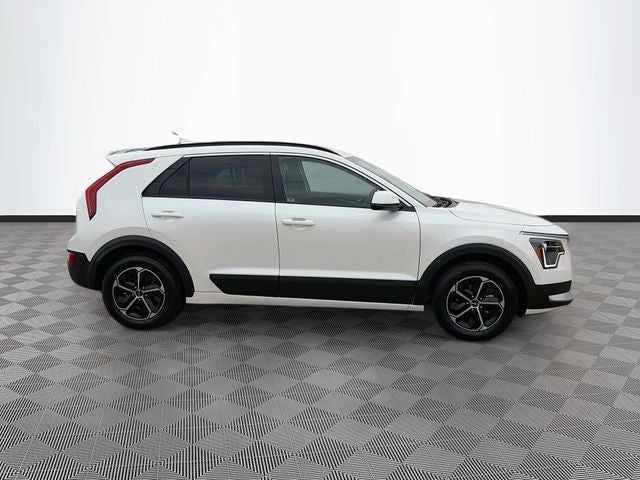 2027 Kia Sportage Hybrid LX