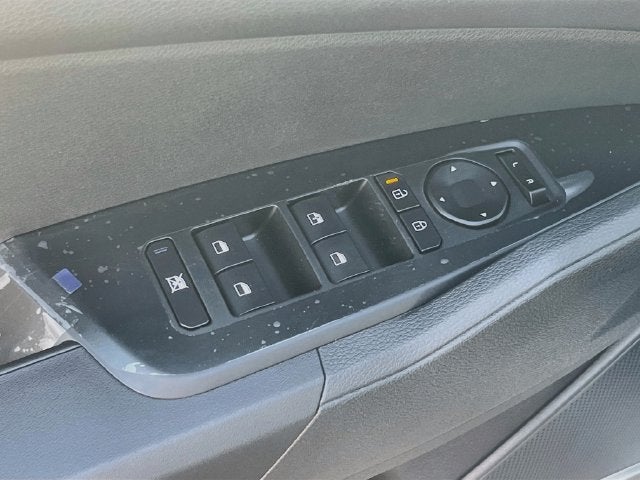 2027 Kia Sportage Hybrid LX