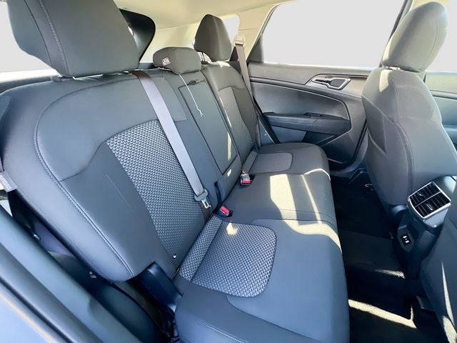 2026 Kia Sportage Hybrid LX