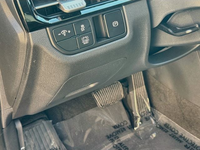 2027 Kia Sportage Hybrid LX