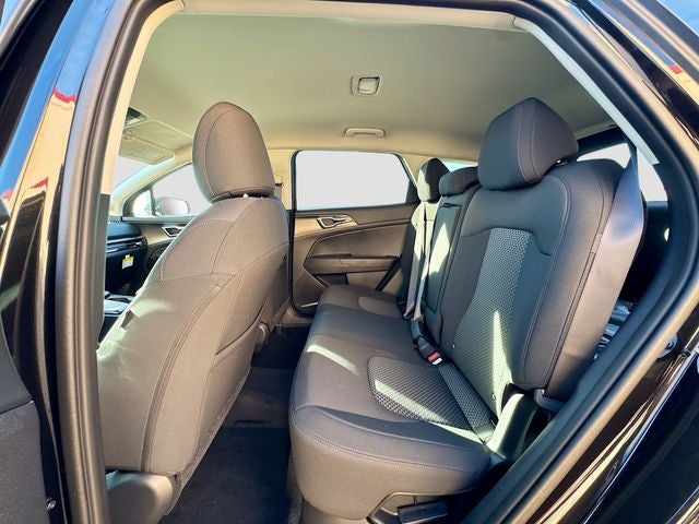 2027 Kia Sportage Hybrid LX